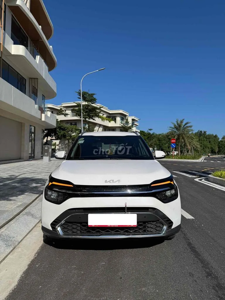 Kia Carens 2024 photo 3