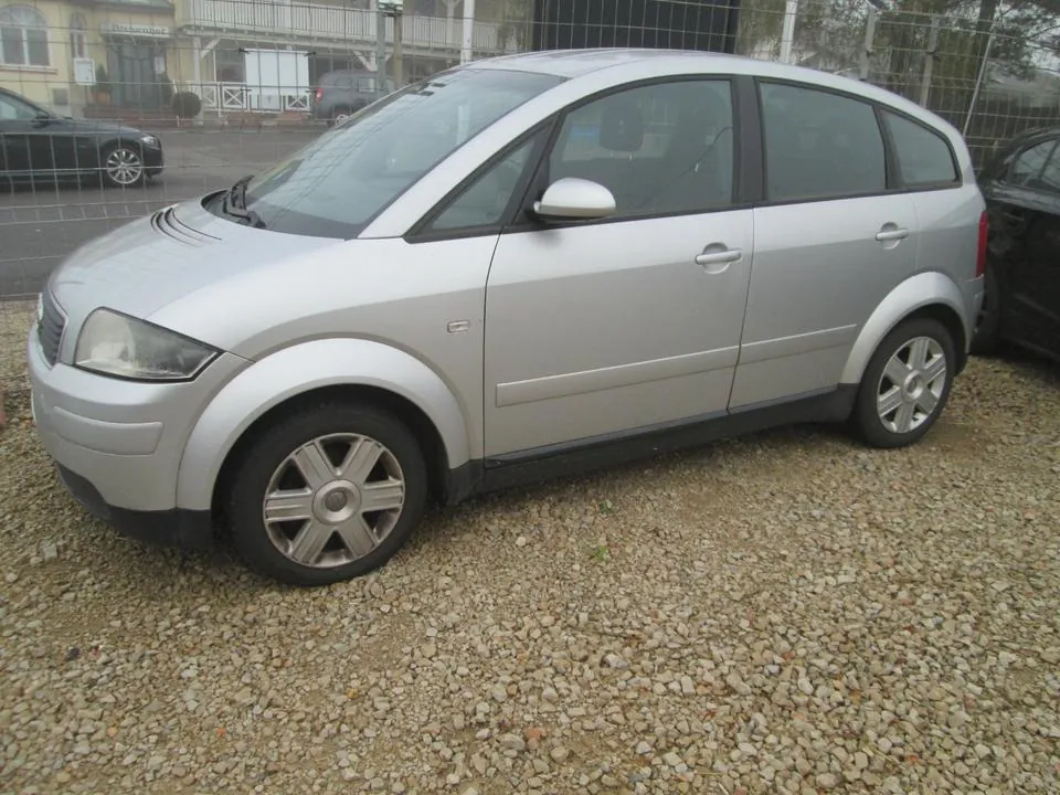 Audi A2