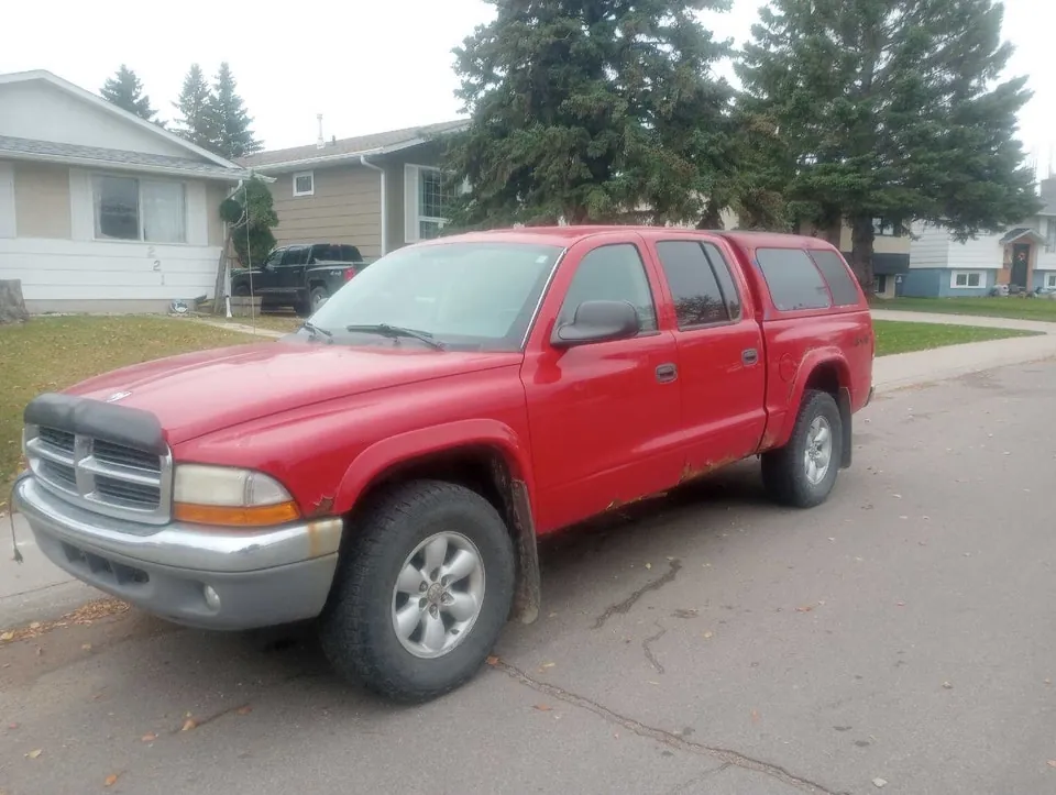 Dodge Dakota 2004 photo 2