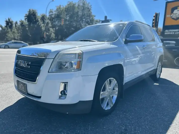 GMC Terrain 2011 photo 2