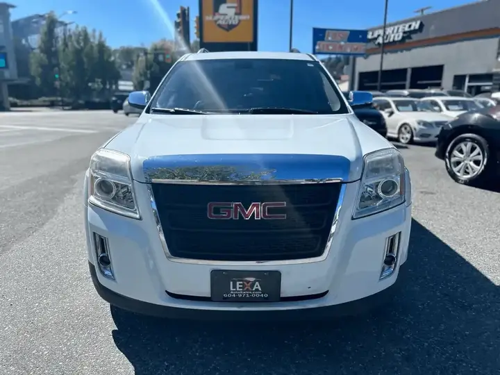 GMC Terrain 2011 photo 3