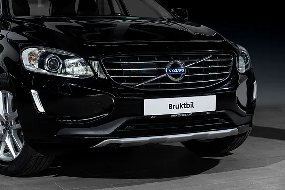 Volvo Xc60 2017 photo 2