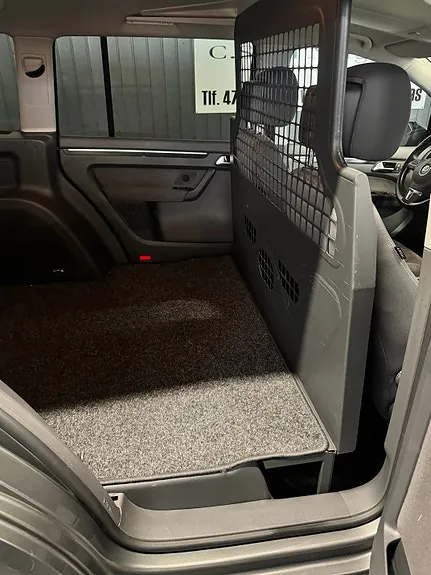 Volkswagen Touran 2014 photo 5