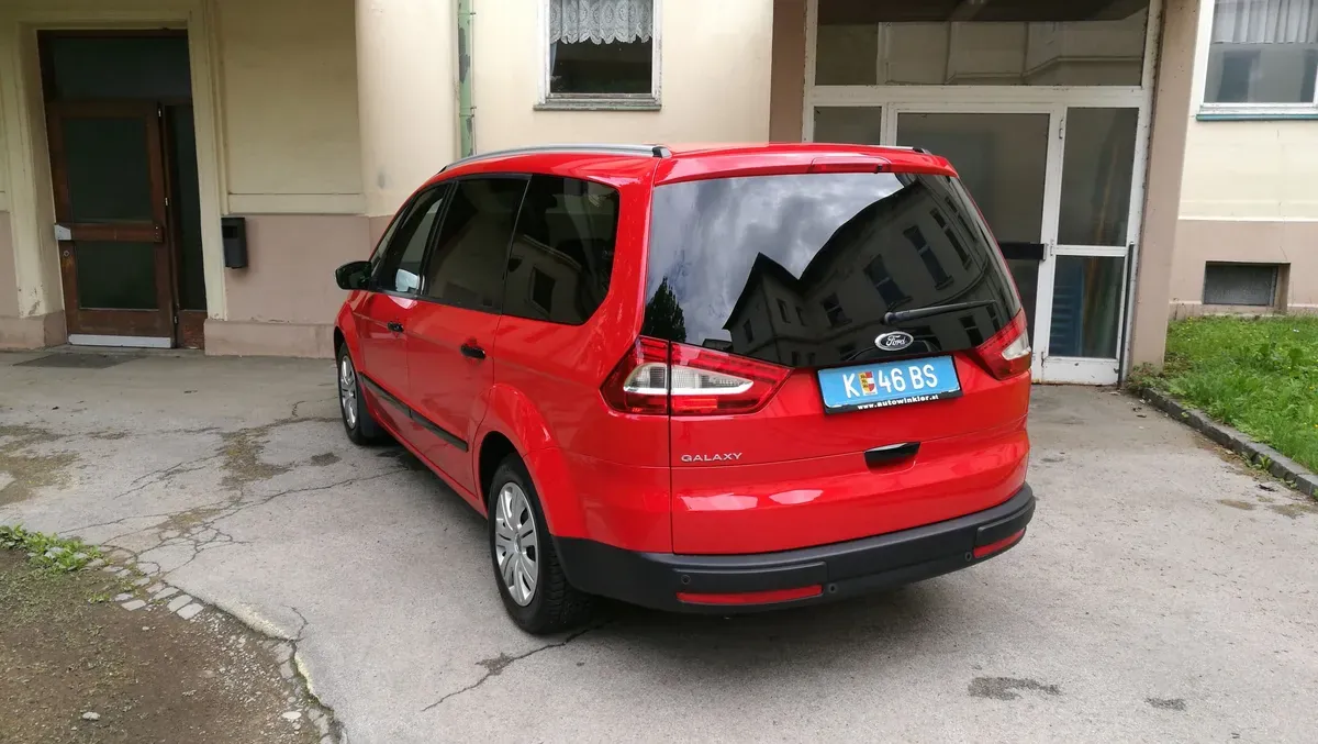 Ford Galaxy 2014 photo 2