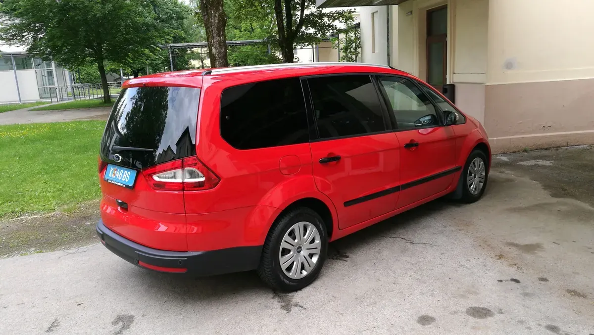 Ford Galaxy 2014 photo 3