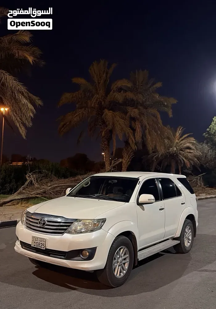 Toyota Fortuner 2015 photo 2