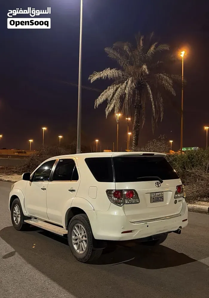 Toyota Fortuner 2015 photo 3