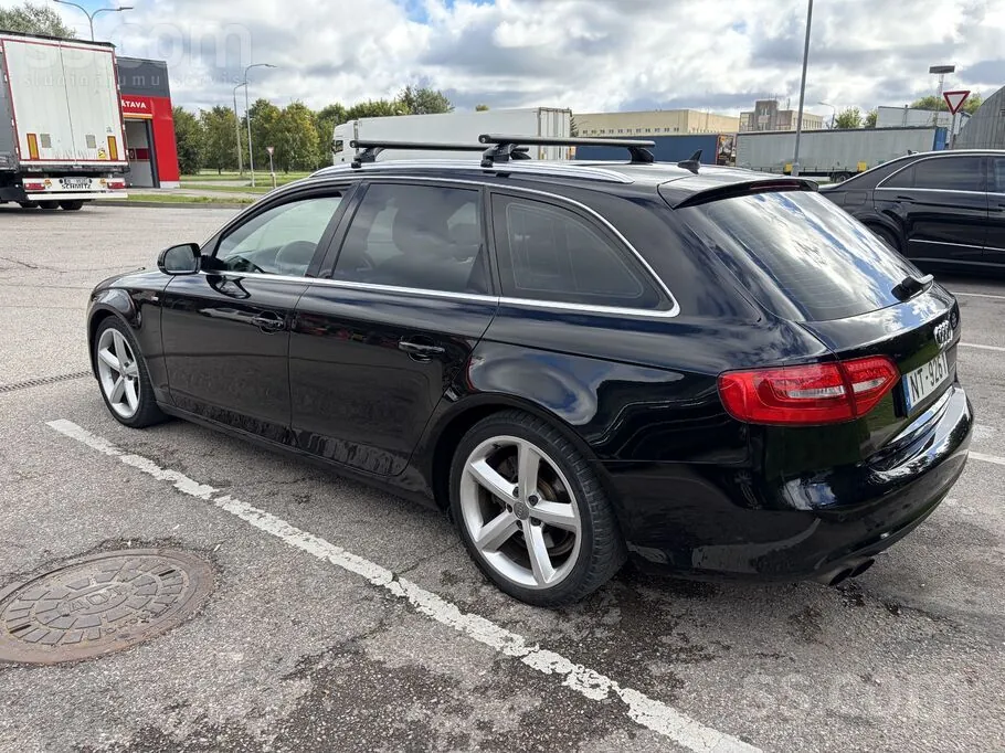 Audi A4 2013 photo 5