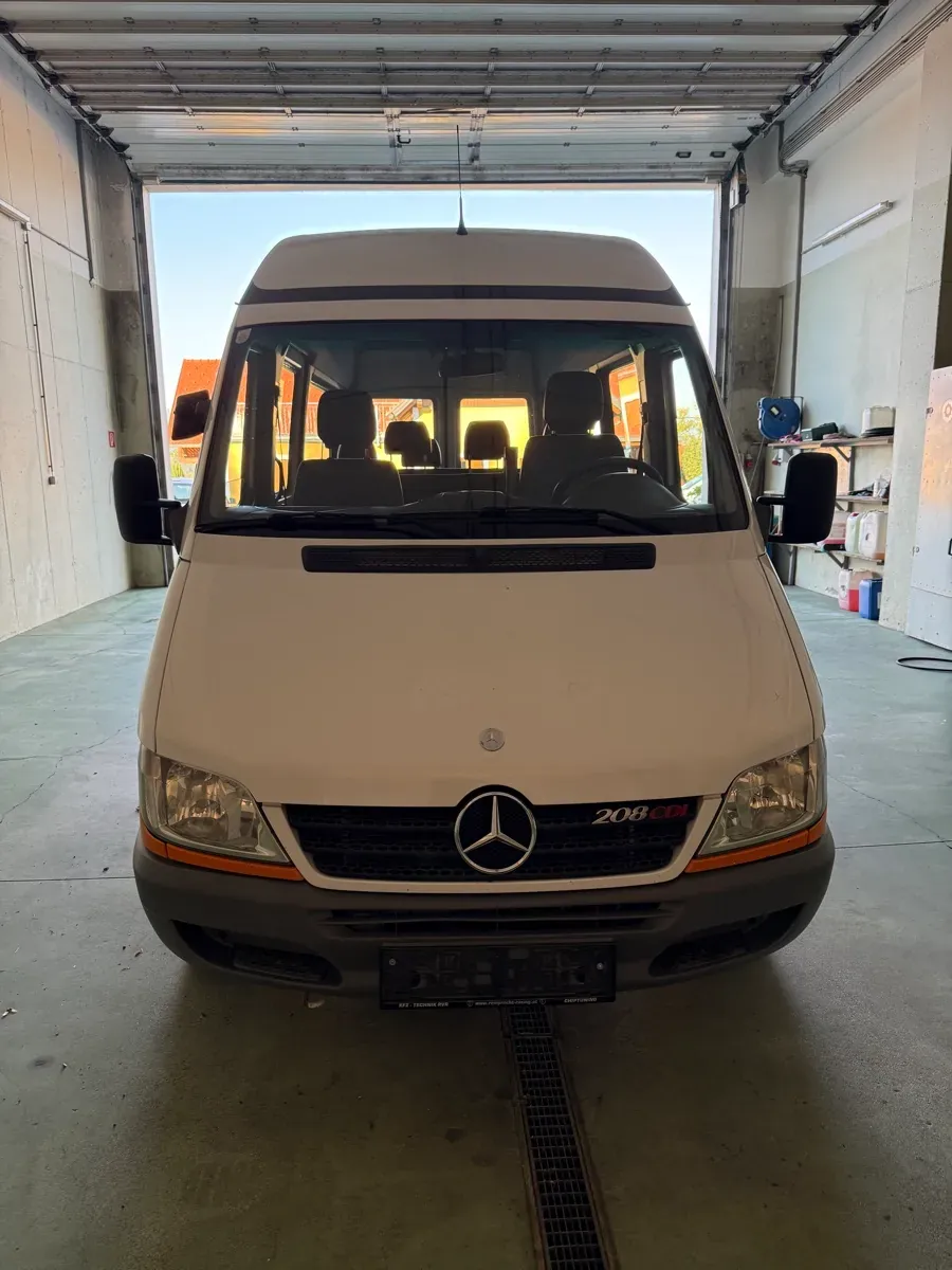 Mercedes-Benz Sprinter