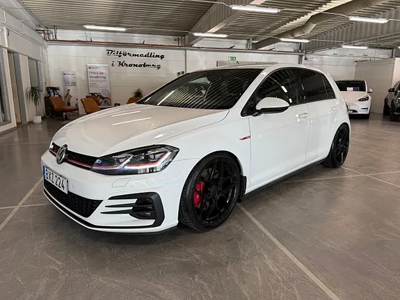 Volkswagen Golf I