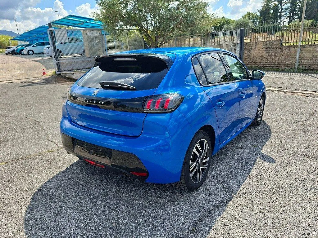 Peugeot 208 2020 photo 4