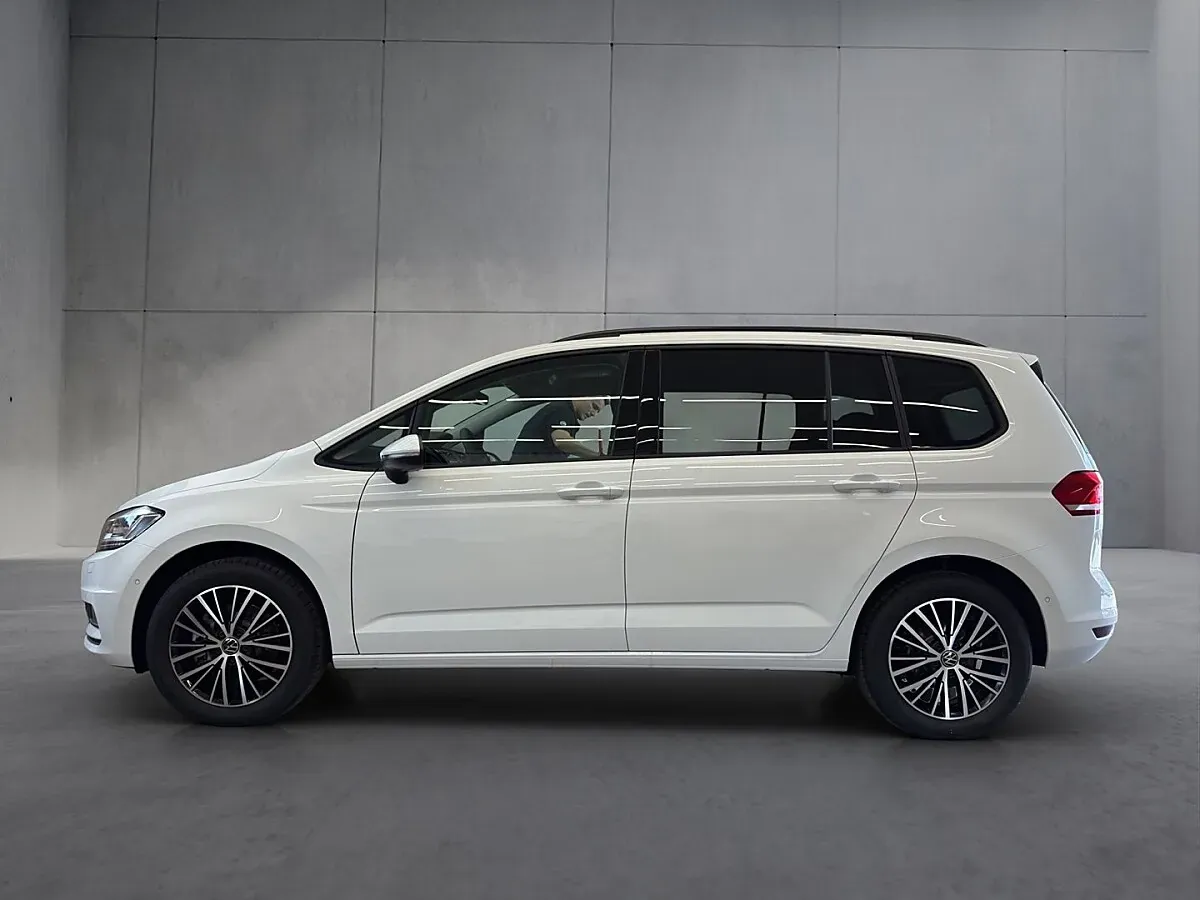 Volkswagen Touran 2026 photo 3
