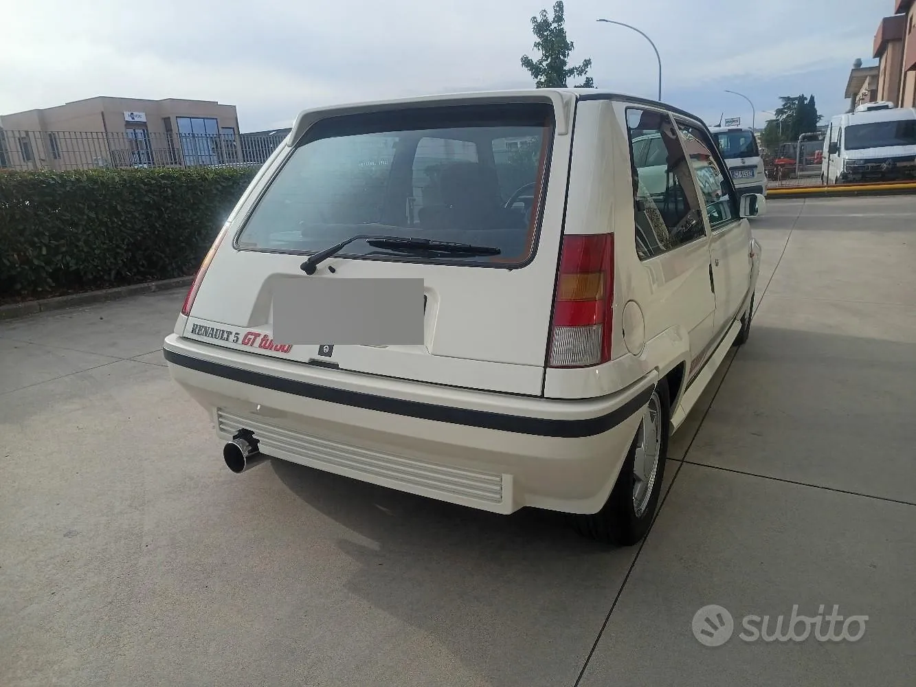 Renault 5 1988 photo 3