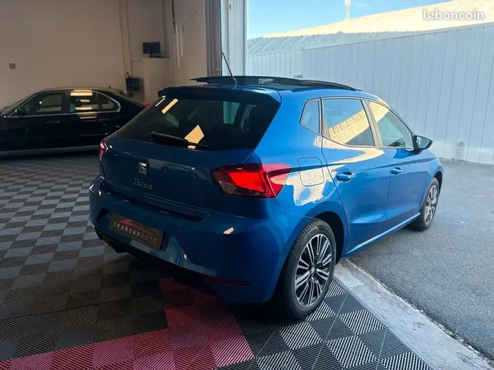 Seat Ibiza 2023 photo 5
