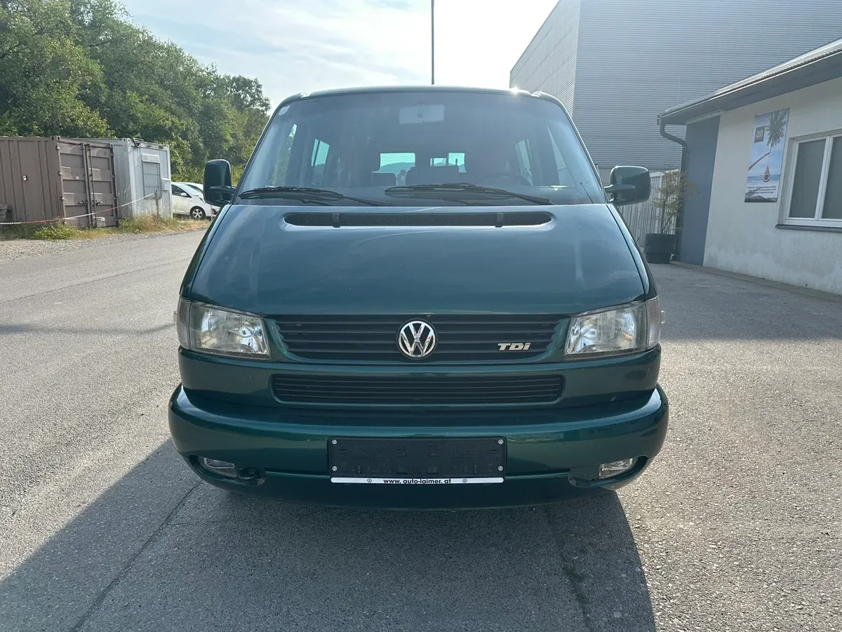 Volkswagen Caravelle