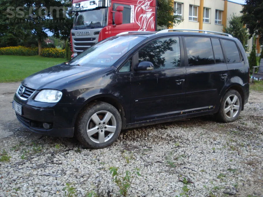Volkswagen Touran