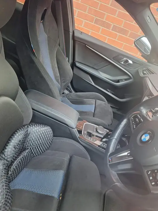 BMW 1 Series 2023 photo 5