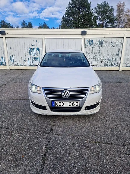 Volkswagen Passat 2010 photo 4