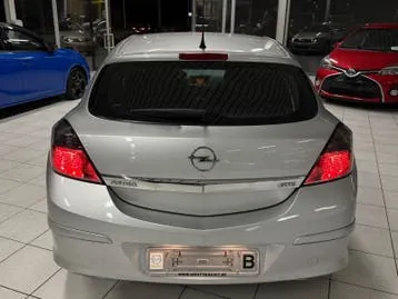 Opel Astra 2005 photo 3