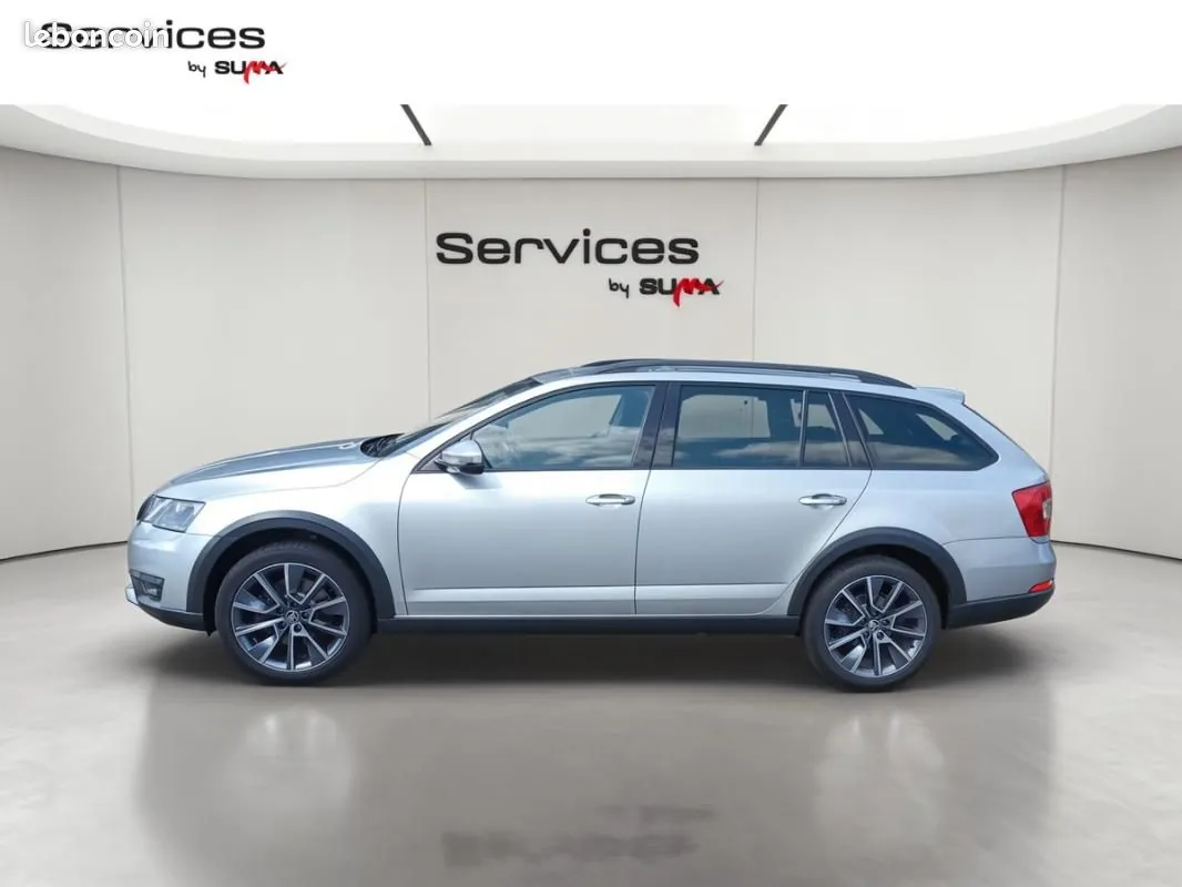 Skoda Octavia 2019 photo 2