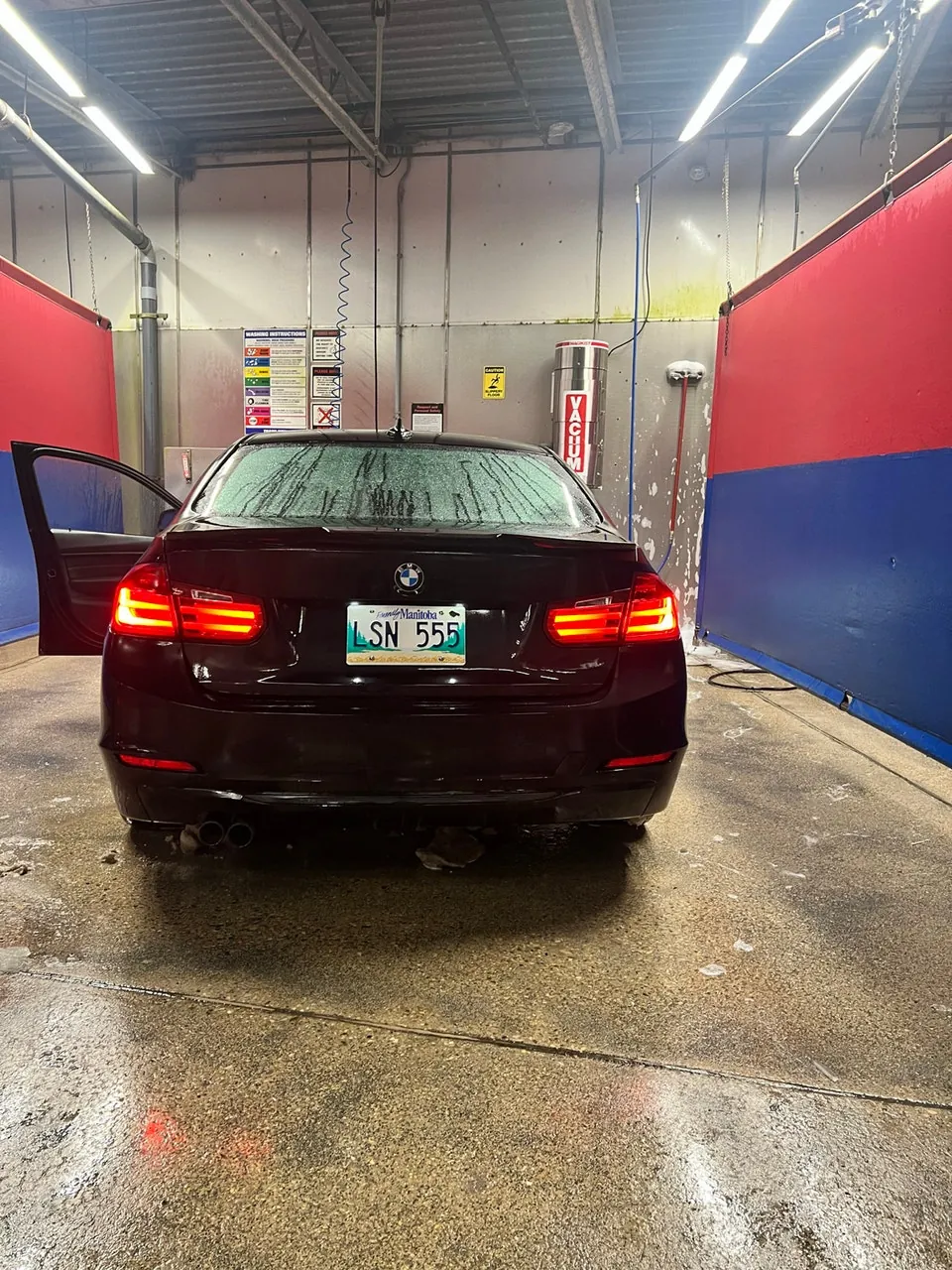BMW 328Xi 2013 photo 2