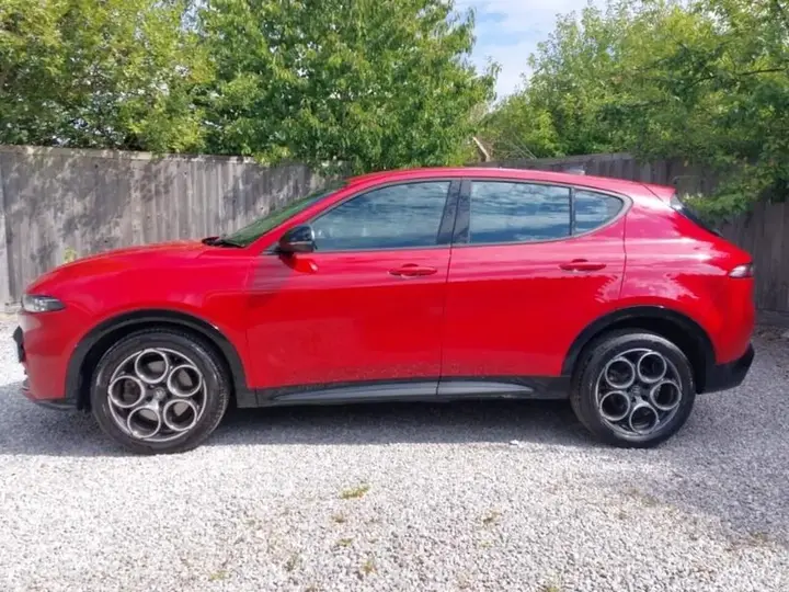 Alfa Romeo Tonale 2024 photo 4