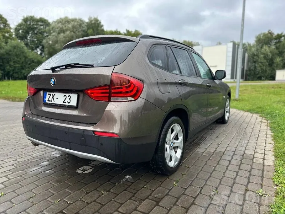 BMW X1 2011 photo 4