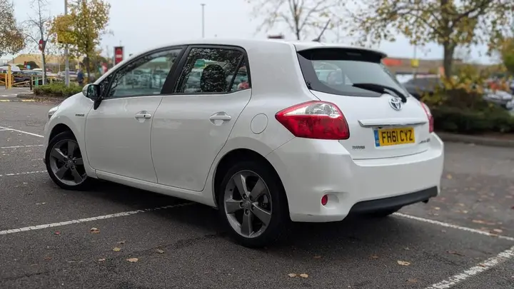 Toyota Auris 2012 photo 4