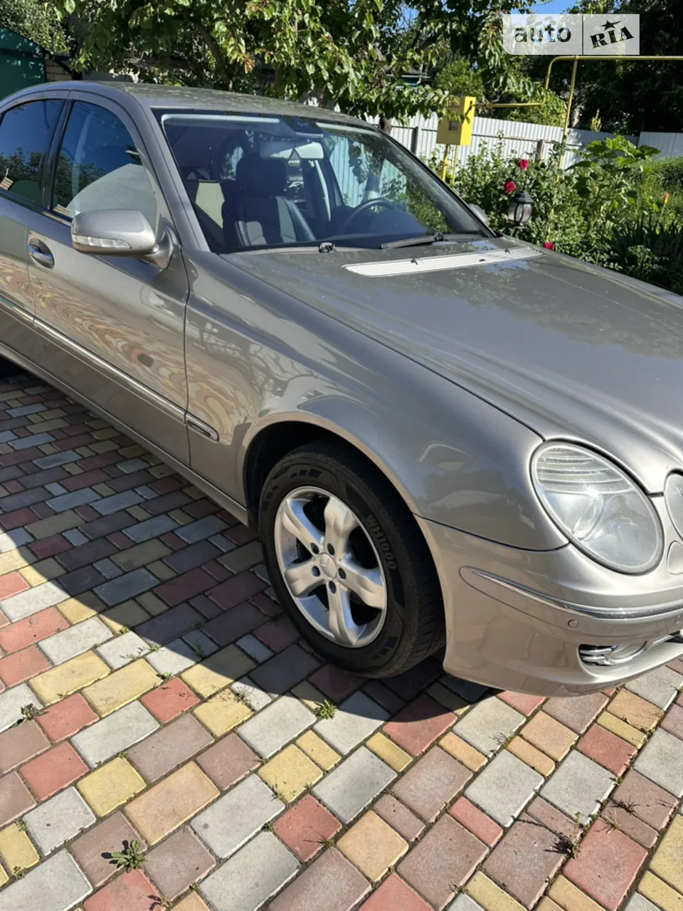 Mercedes-Benz E-Class 2007 photo 2