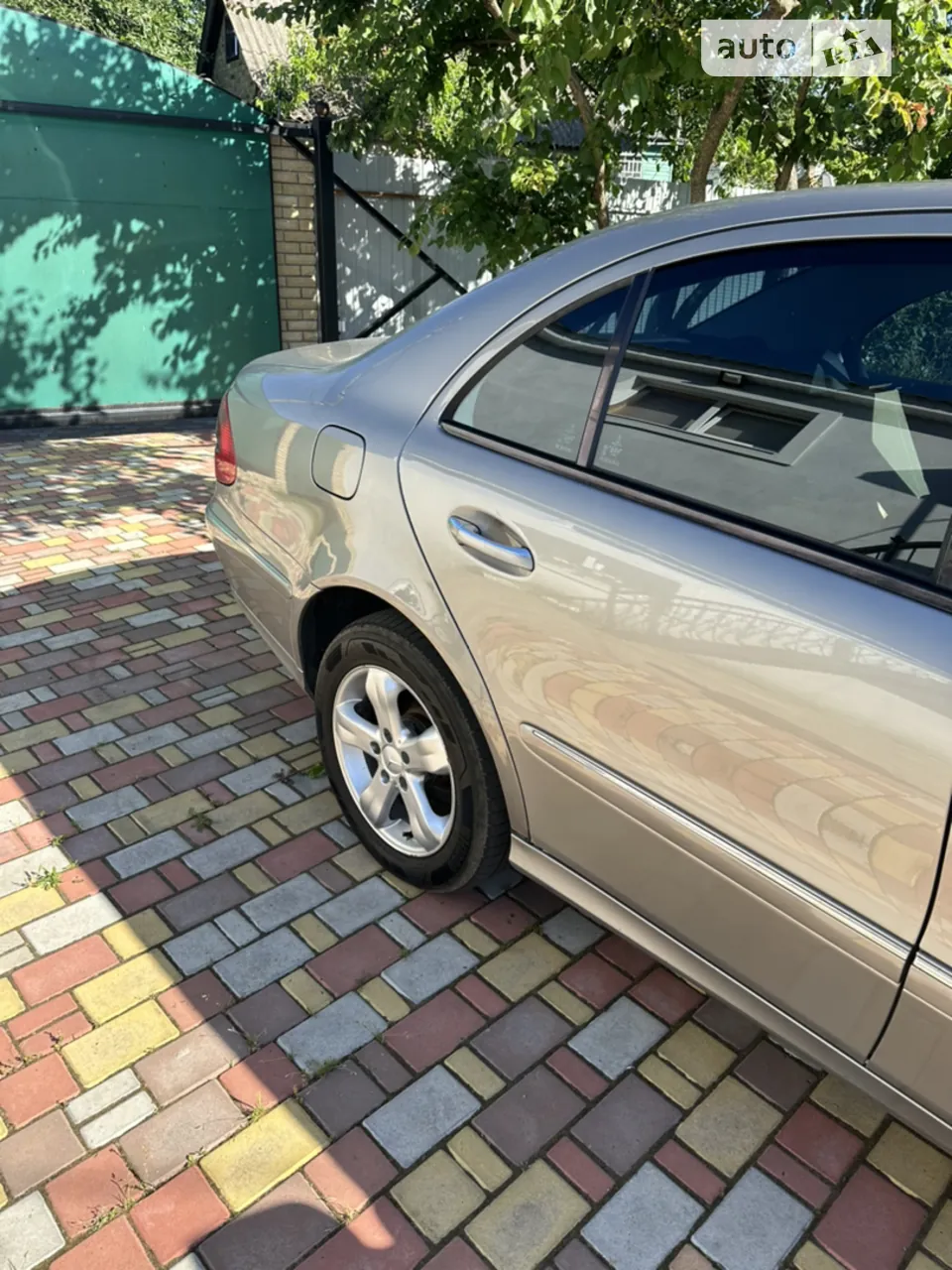 Mercedes-Benz E-Class 2007 photo 3