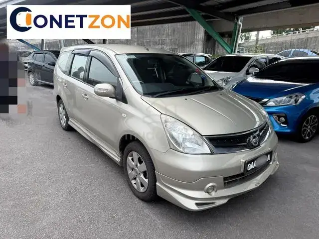 Nissan Grand Livina