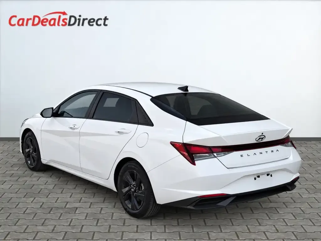 Hyundai Elantra 2022 photo 5