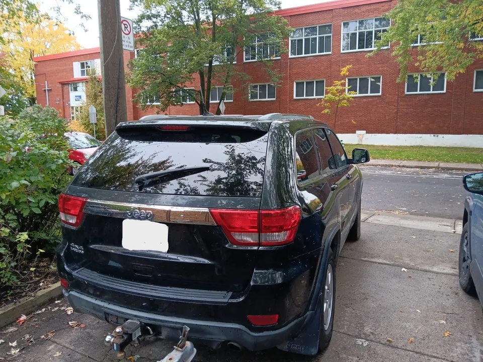 Jeep Grand Cherokee 2011 photo 2
