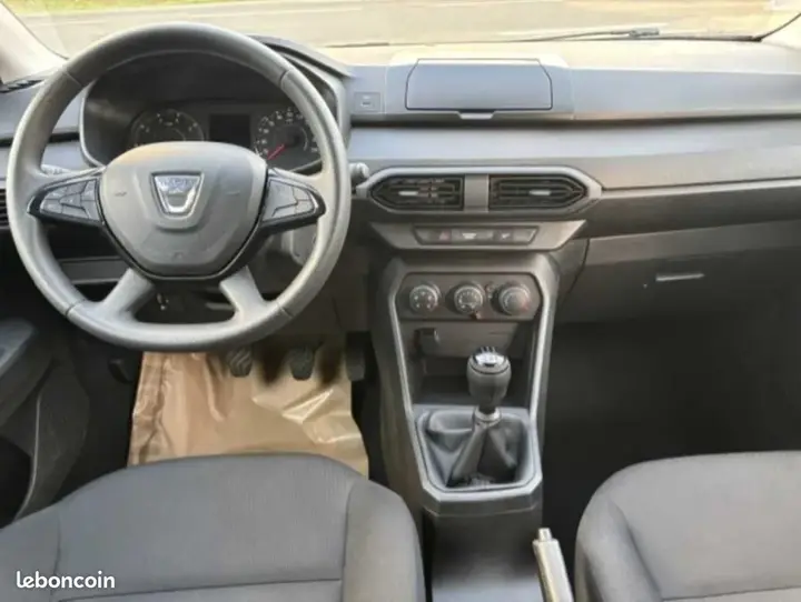 Dacia Sandero 2021 photo 4