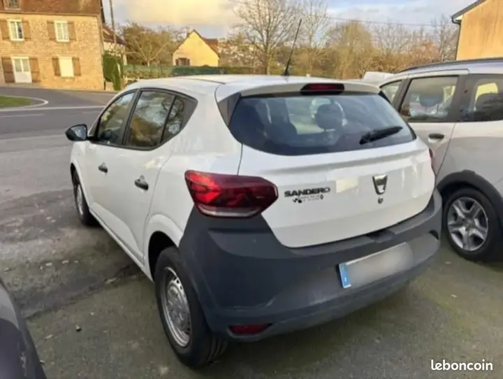 Dacia Sandero 2021 photo 3