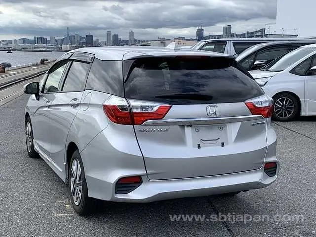 Honda Shuttle 2016 photo 3
