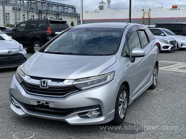 Honda Shuttle 2016 photo 2
