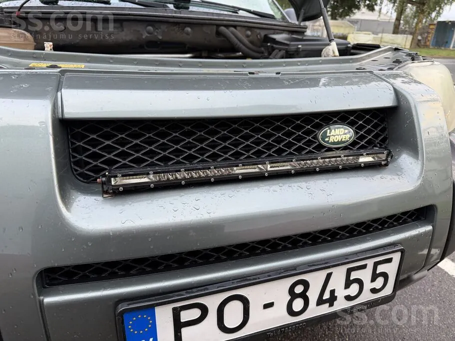 Land Rover Freelander 2004 photo 4