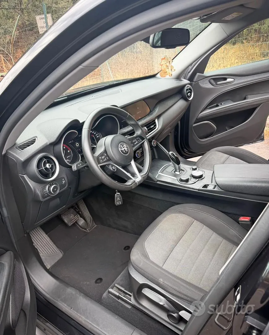 Alfa Romeo Stelvio 2019 photo 4