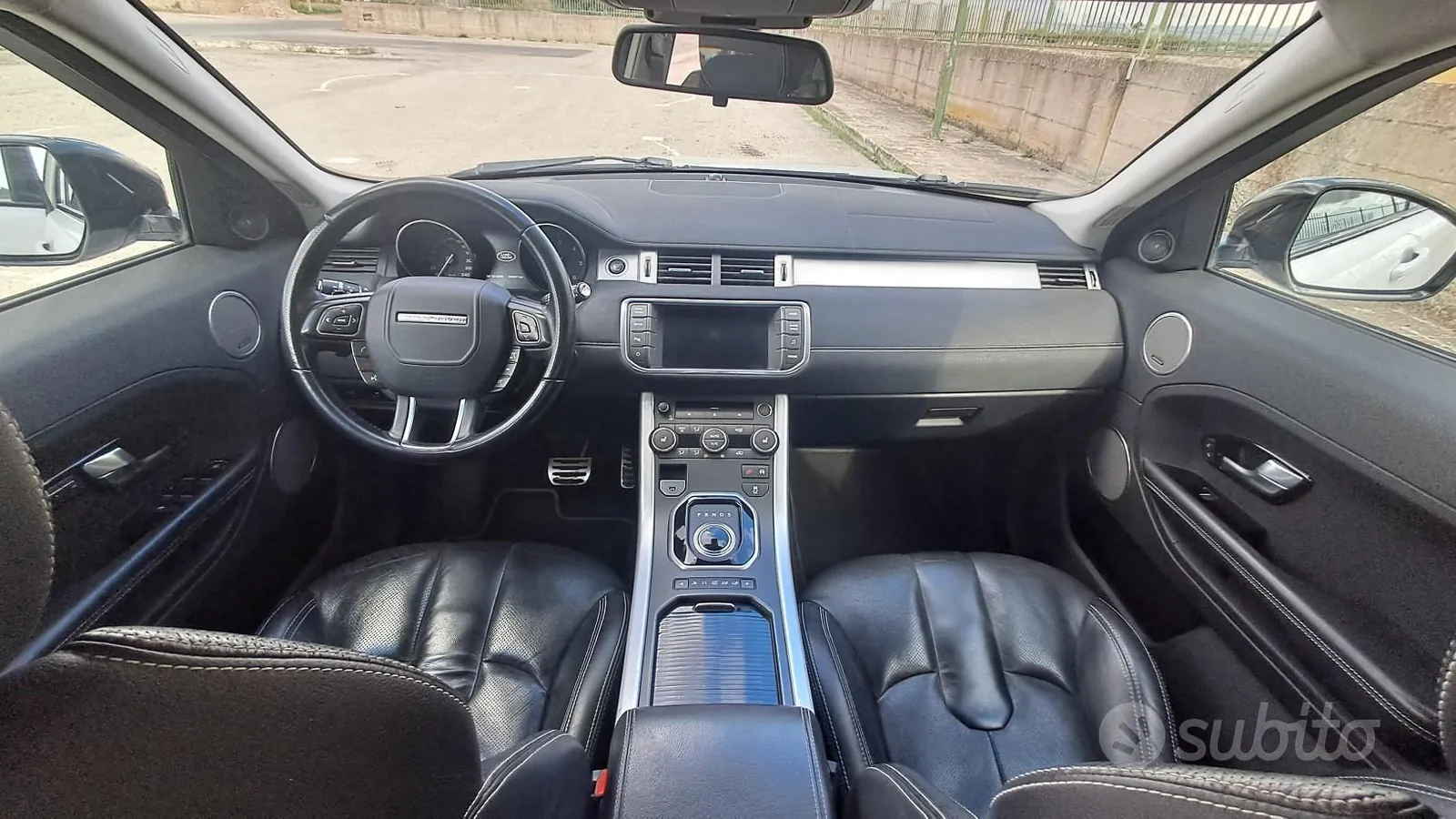 Land Rover Range Rover Evoque 2014 photo 4