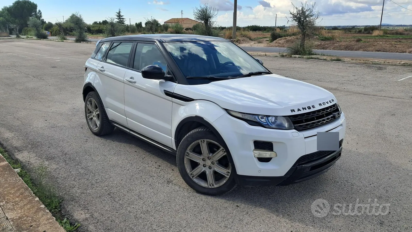 Land Rover Range Rover Evoque 2014 photo 2