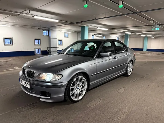 BMW 320I 2004 photo 2
