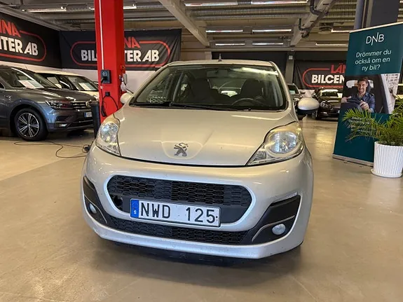 Peugeot 107 2012 photo 2