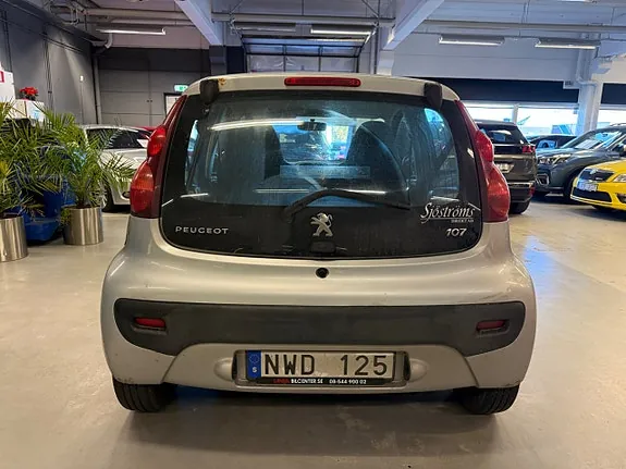 Peugeot 107 2012 photo 5