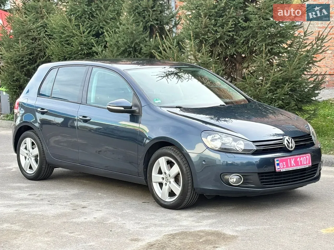 Volkswagen Golf 2010 photo 4