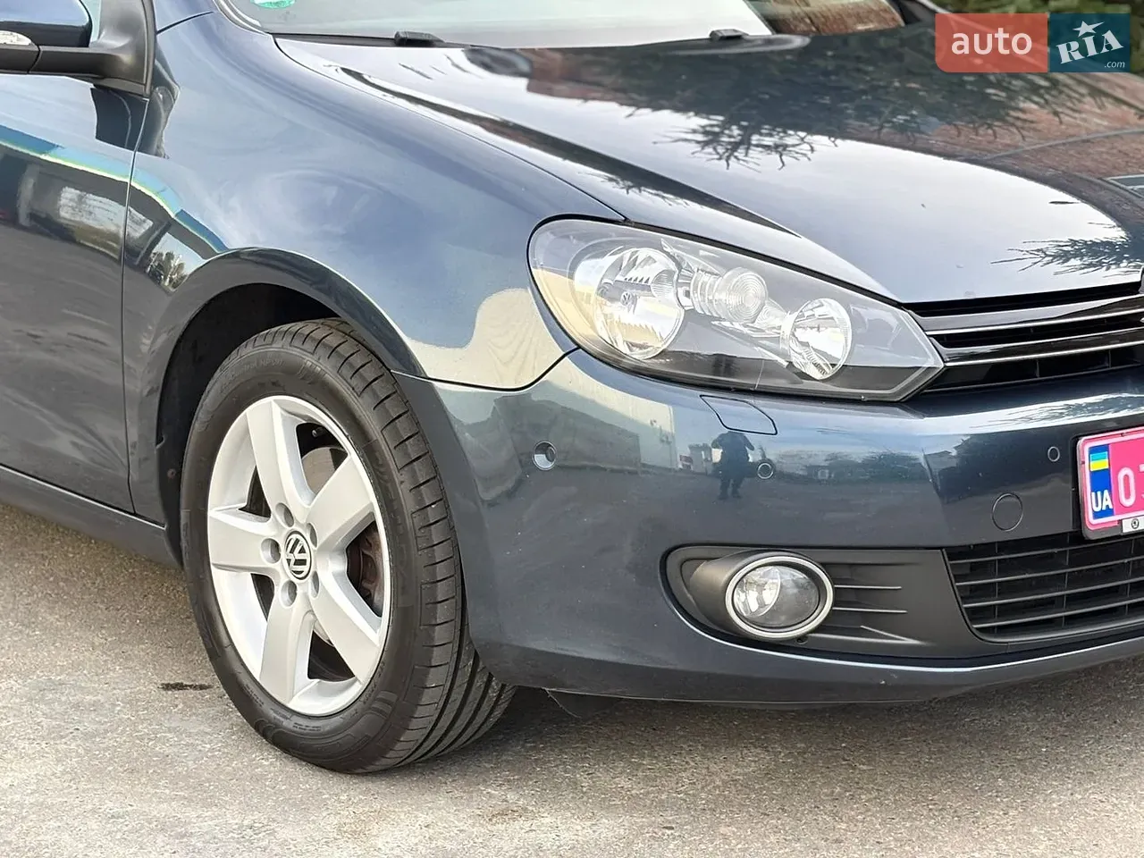 Volkswagen Golf 2010 photo 2