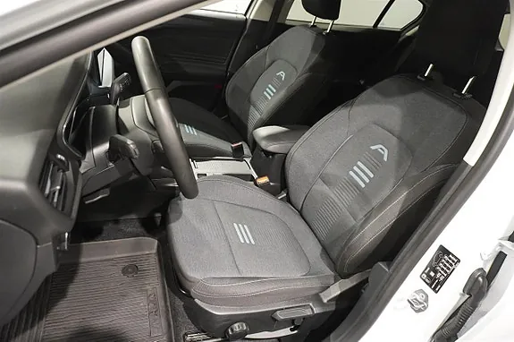 Ford Focus 2023 photo 4