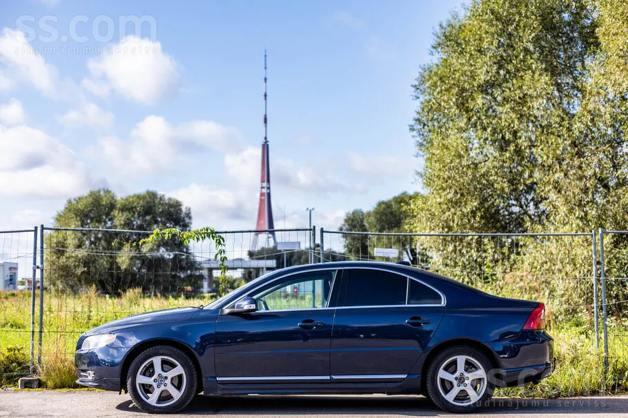 Volvo S80 2010 photo 4
