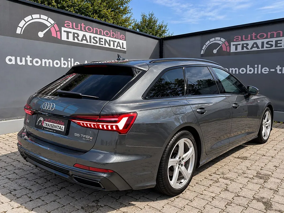 Audi A6 2022 photo 2