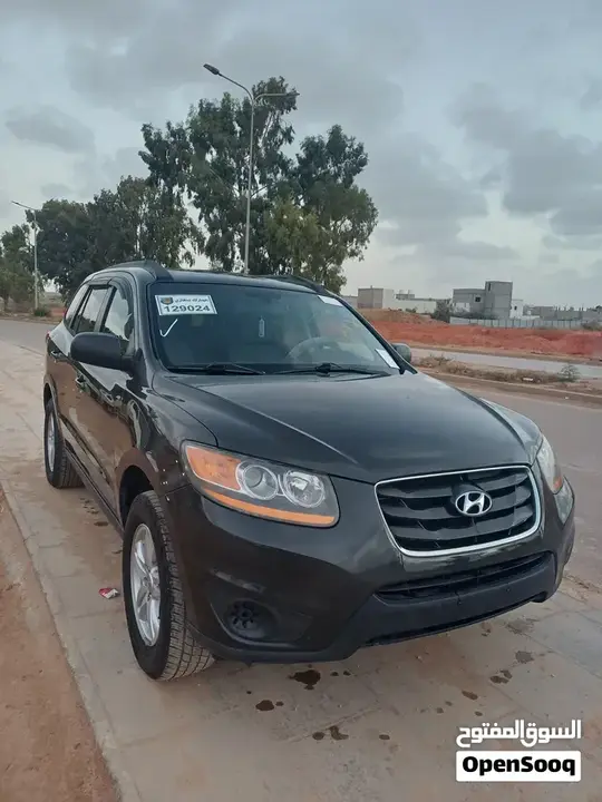 Hyundai Santa Fe 2012 photo 3